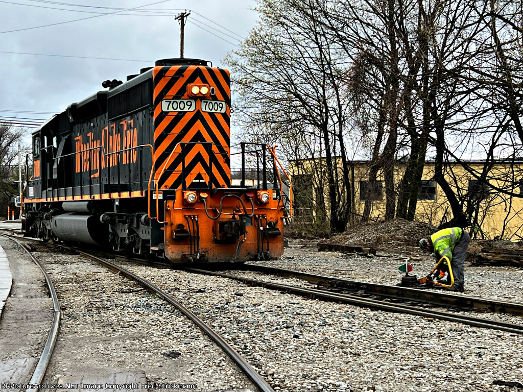 WE 7009 is lined for main track movement to Brittain Yard.